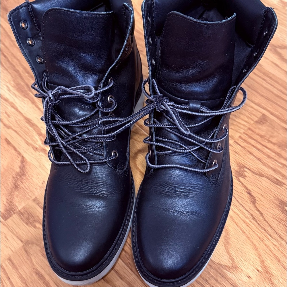 Timberland Black Leather Men's Boots
